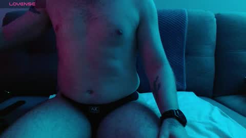 Bobby English online show from 6, 10, 2025