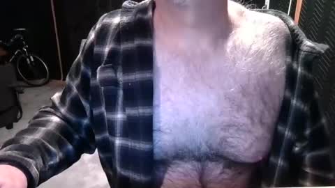 Snapshot of bobbyhill27b chatting on 3, 2, 2025 BobbyHill27b online show from 3, 2, 2025