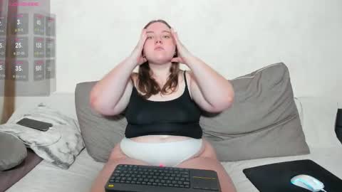 Snapshot of bodyana69 chatting on 5, 3, 2025 bodyana GIRLS SOLO ACCOUNT cutie yana online show from 5, 3, 2025