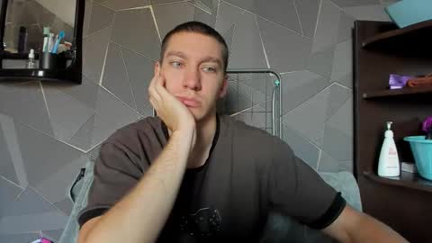 Snapshot of bodyana69 chatting on 11, 10, 2025 bodyana GIRLS SOLO ACCOUNT cutie yana online show from 11, 10, 2025