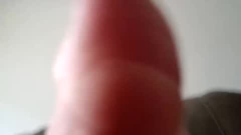 Snapshot of bodyart85_19 chatting on 24, 10, 2025 Bodyart85 19 online show from 24, 10, 2025