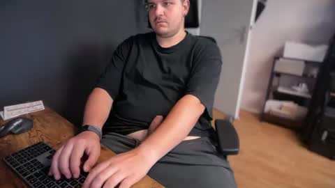 Snapshot of bokusa_ger_dev chatting on 20, 7, 2026 Your Slave online show from 20, 7, 2026