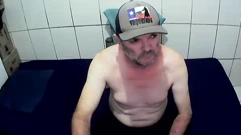 Snapshot of bolado23 chatting on 12, 1, 2025 Cesar Augusto Pierdona online show from 12, 1, 2025