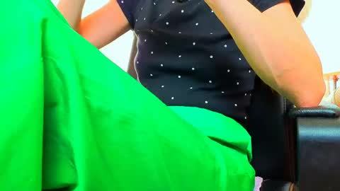 Mia online show from 14, 4, 2026