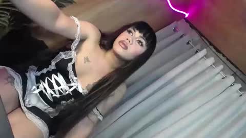 Snapshot of bombshell_ace69 chatting on 10, 12, 2024 Raven online show from 10, 12, 2024