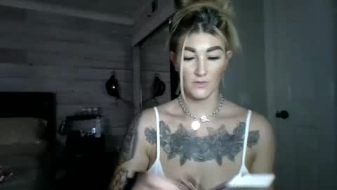 bombshellbaddieoc online show from 11, 9, 2025