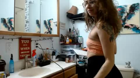 Snapshot of bombshellbaeby chatting on 30, 6, 2026 BombshellBaeby online show from 30, 6, 2026