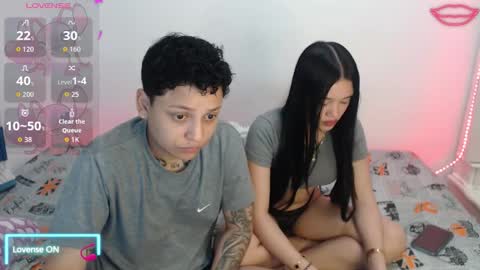 Snapshot of bomburheroes chatting on 17, 9, 2025 bombon y bellota online show from 17, 9, 2025