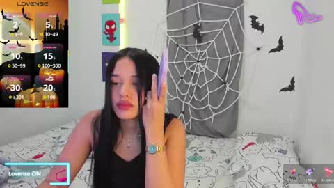 Snapshot of bomburheroes chatting on 12, 10, 2025 bombon y bellota online show from 12, 10, 2025