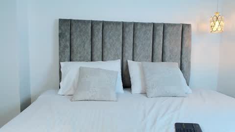 Bonnie online show from 11, 11, 2025