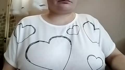 Snapshot of bonnie_jade chatting on 15, 4, 2026 Bonnie online show from 15, 4, 2026