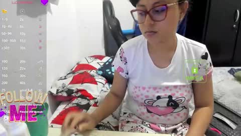 Snapshot of bonnie_lam_ chatting on 21, 9, 2025 bonnie lam hello welcome to my room I hope you have fun and you can reach your maximum pleasure here with me online show from 21, 9, 2025