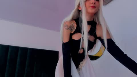 Snapshot of bonniecute_ chatting on 24, 12, 2024 online show from 24, 12, 2024