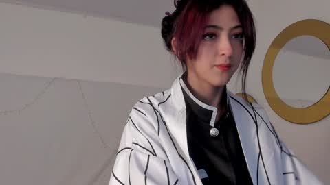 Snapshot of bonniecute_ chatting on 29, 12, 2024 online show from 29, 12, 2024