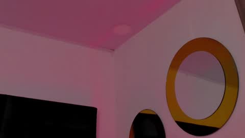 Snapshot of bonniecute_ chatting on 5, 2, 2025 online show from 5, 2, 2025