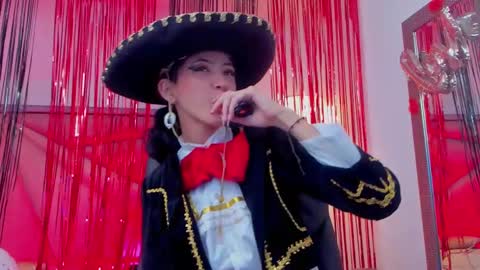 Snapshot of bonniecute_ chatting on 15, 2, 2025 online show from 15, 2, 2025