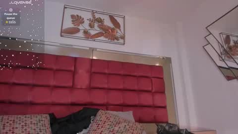 Snapshot of bonniecute_ chatting on 24, 10, 2025 online show from 24, 10, 2025