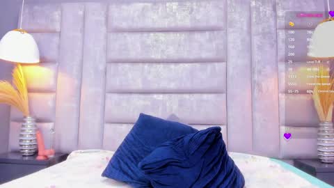 Snapshot of bonnieowen chatting on 12, 1, 2025 Bonnie online show from 12, 1, 2025