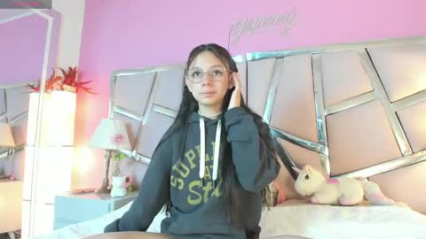 Bonnie  online show from 14, 4, 2026