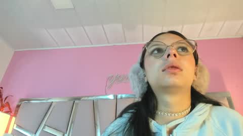 Snapshot of bonniepark_ chatting on 19, 5, 2026 Bonnie online show from 19, 5, 2026