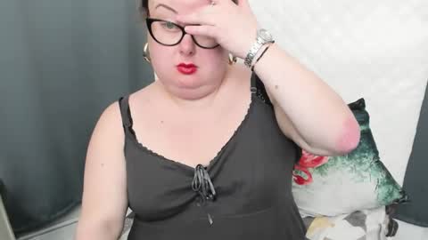 Bonnie online show from 31, 12, 2024