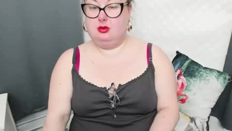 Bonnie online show from 5, 1, 2025