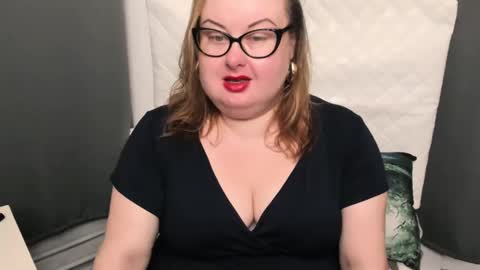 Bonnie online show from 25, 1, 2025