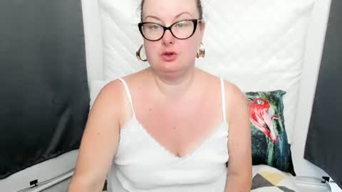 Snapshot of bonnieshining chatting on 27, 6, 2026 Bonnie online show from 27, 6, 2026