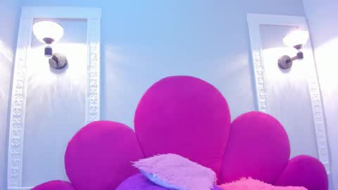 Bonnie online show from 28, 10, 2025