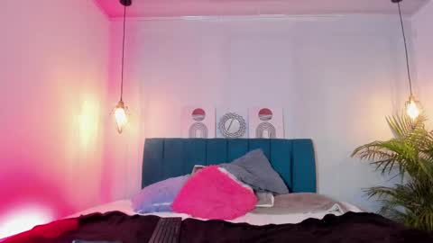 bonny_and_carrot online show from 6, 3, 2025