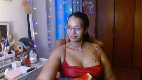 Queen Bon Vivantt online show from 25, 1, 2025
