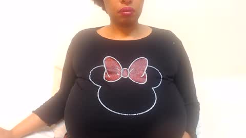 Snapshot of boobyqueen24 chatting on 18, 6, 2026 boobyqueen online show from 18, 6, 2026