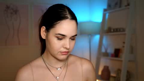 Snapshot of boobyybliss chatting on 18, 10, 2025 boobyybliss online show from 18, 10, 2025