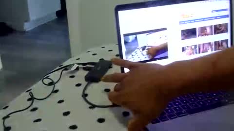 Snapshot of boogda chatting on 4, 12, 2025 Calionit online show from 4, 12, 2025