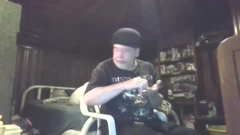 Booshwa online show from 8, 11, 2025