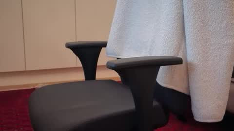 bootyonmyface online show from 9, 10, 2025