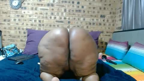 bootytwerkxxx online show from 1, 4, 2026