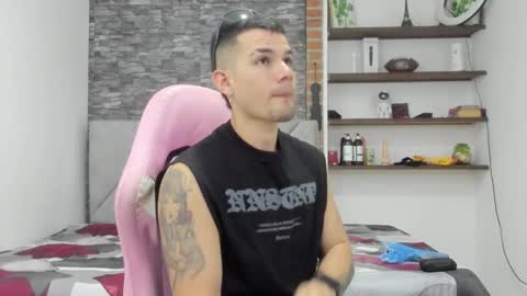 booyhott_ online show from 14, 2, 2026