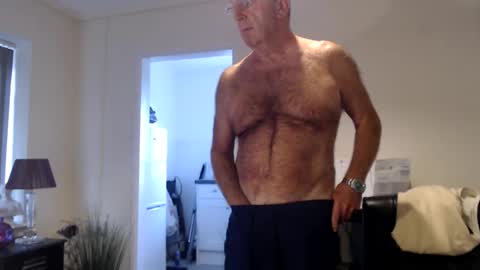 Snapshot of boppy21 chatting on 10, 6, 2026 Boppy21 online show from 10, 6, 2026