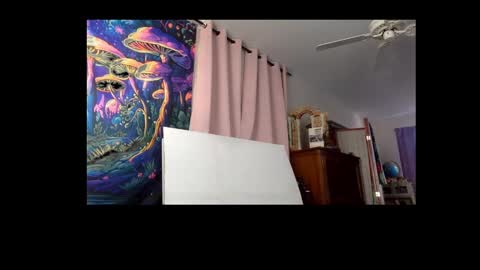 Bottomboo7 online show from 3, 12, 2024