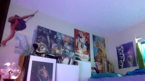 Bottomboo7 online show from 17, 9, 2025