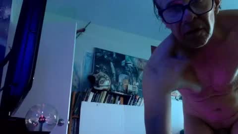 Bottomboo7 online show from 20, 7, 2026
