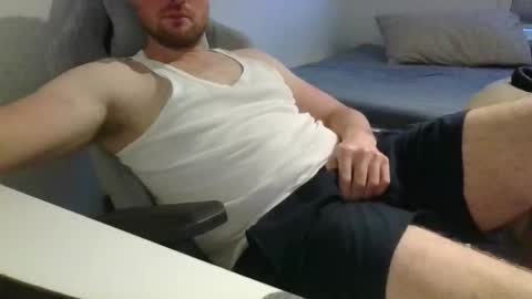 Snapshot of bottomtsinner chatting on 14, 9, 2025 bottomtsinner online show from 14, 9, 2025