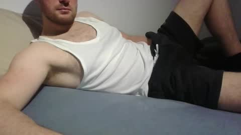 Snapshot of bottomtsinner chatting on 1, 11, 2025 bottomtsinner online show from 1, 11, 2025