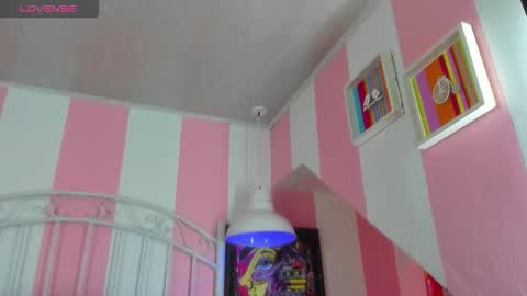 bouncing_bunnyxxx69 online show from 18, 3, 2026