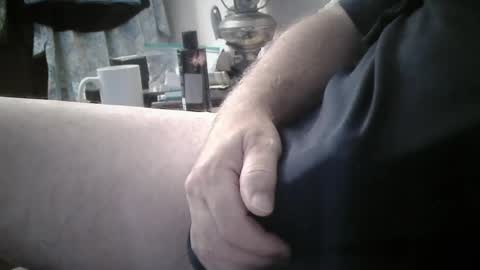 Snapshot of bourbon1965 chatting on 9, 7, 2026 Bourbon online show from 9, 7, 2026