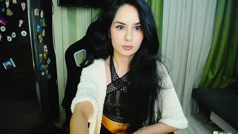 Snapshot of boxinghelen chatting on 2, 2, 2025 Helen online show from 2, 2, 2025