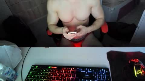 Snapshot of boy_boy22 chatting on 24, 11, 2025 boy_boy22 online show from 24, 11, 2025