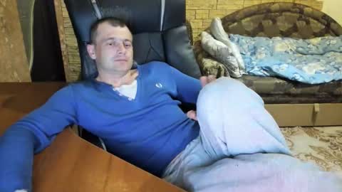Snapshot of boyapollon chatting on 17, 4, 2026 BoyApollon online show from 17, 4, 2026