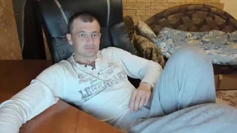 Snapshot of boyapollon chatting on 19, 4, 2026 BoyApollon online show from 19, 4, 2026